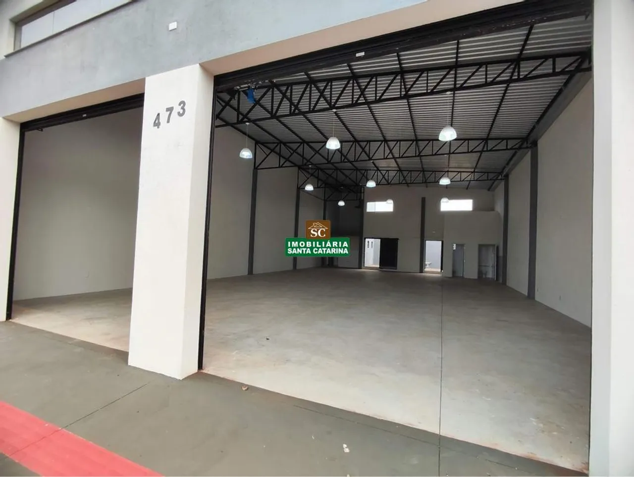 Barracão à venda em Maringá, Jardim Oriental, com 261 m²