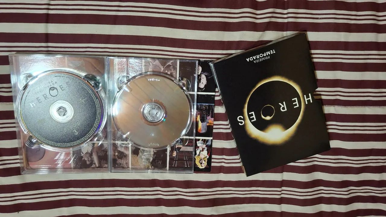 DVD Heroes - Foto 2