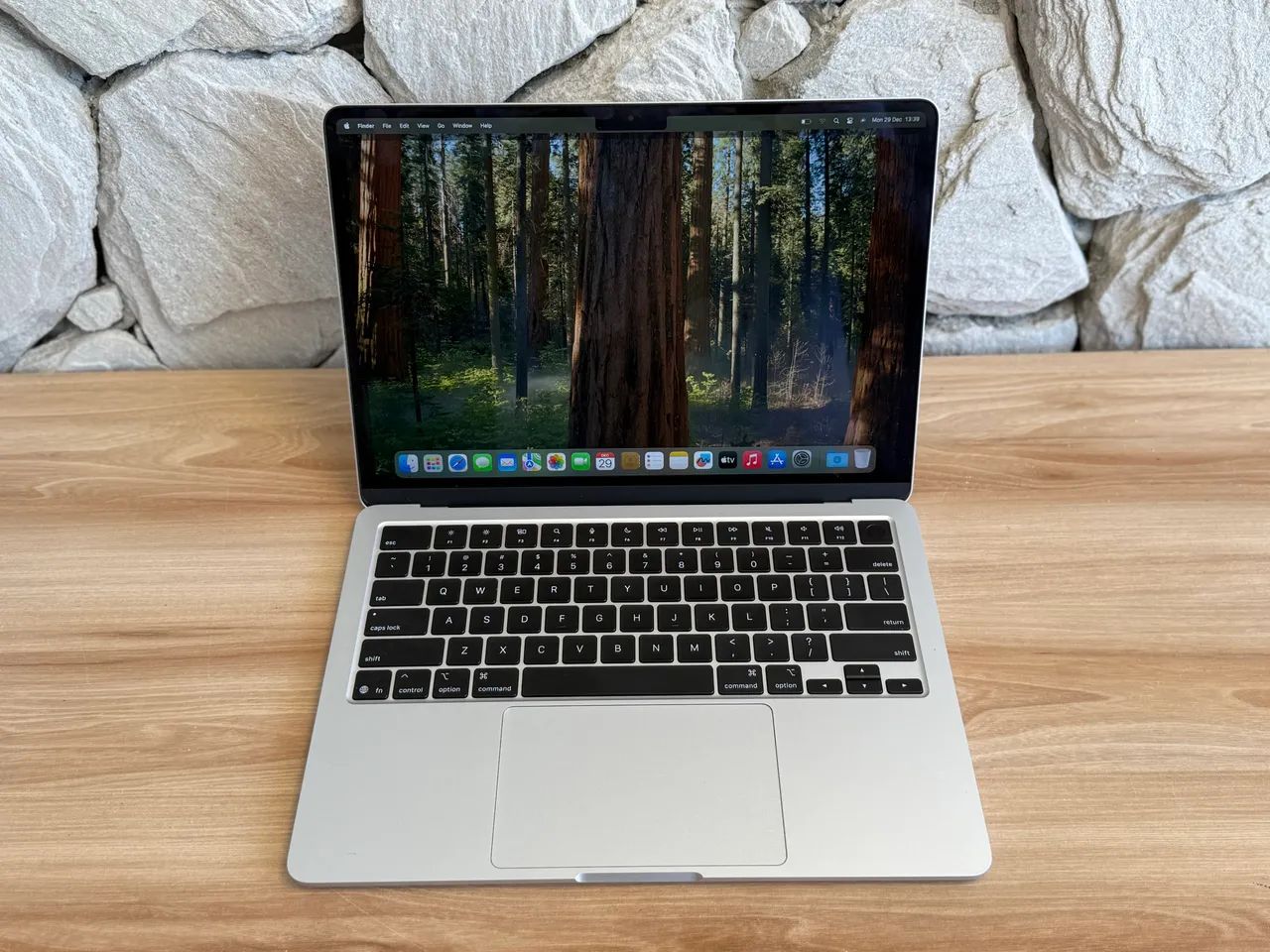 MacBook Air M4 13インチ US配列 16GB 512GB US配列キーボード】アップル(Apple) 13インチMacBook Air Apple M4