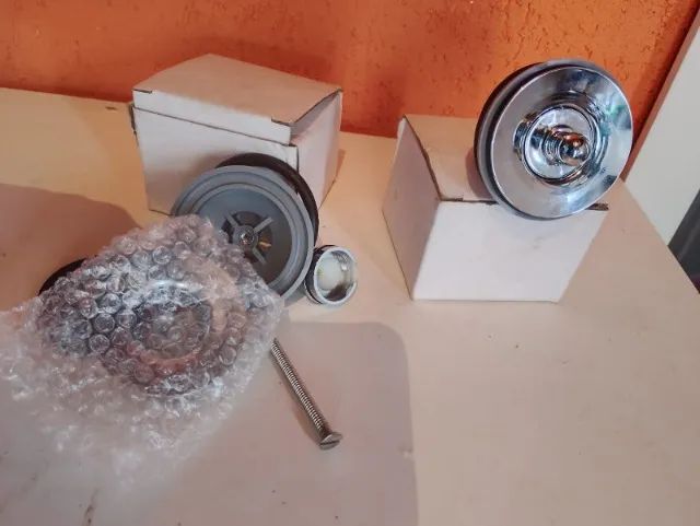 New Unused Drain for Sink or Bathtub... WhatsApp *... São Paulo, ZL64728430988034121