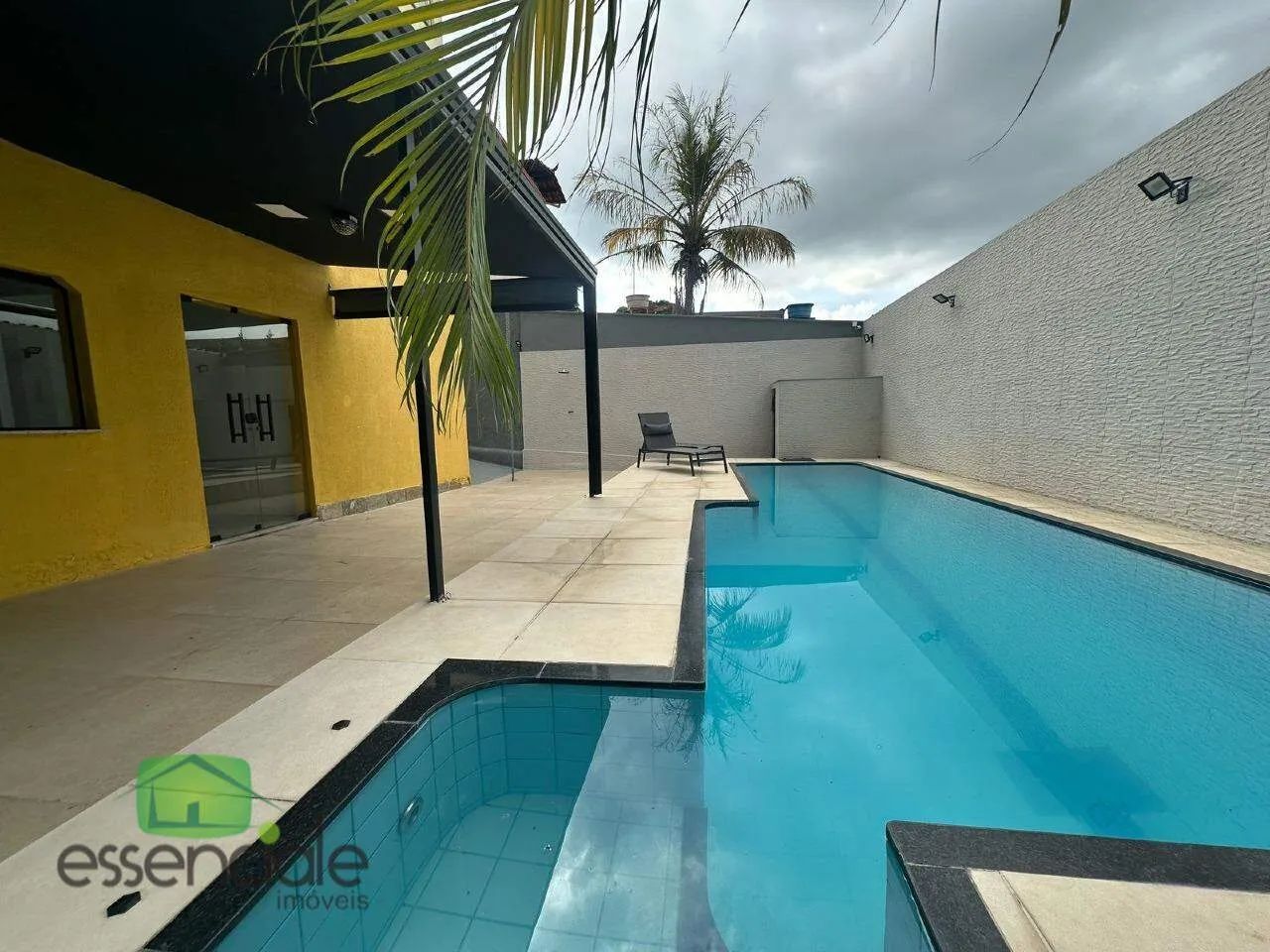 Casa 6 Quartos c/ Suíte, Piscina Aquecida e Espaço Gourmet  Alvorada em Contagem/MG - ALUG