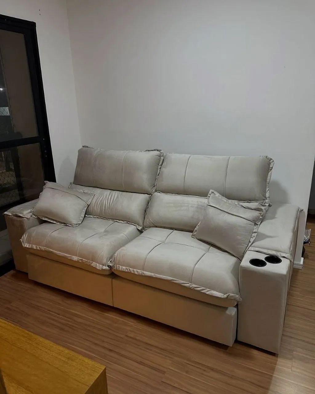 Sofá Moderno e Confortável para sua Sala - Foto 2