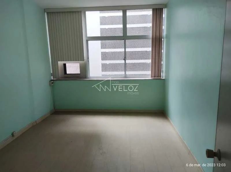 Sala : / Comercial / Centro - Foto 2