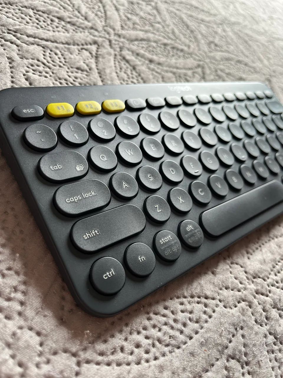 Teclado Logitech Pebble keys K380 Bluetooth - Foto 2
