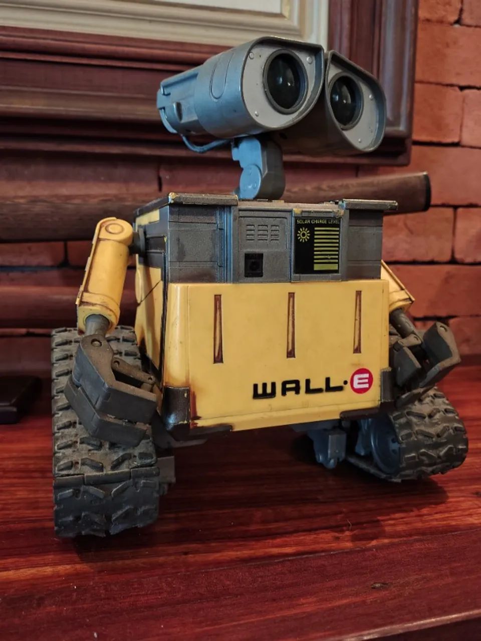 Robô Wall-e Disney Pixar - Foto 5