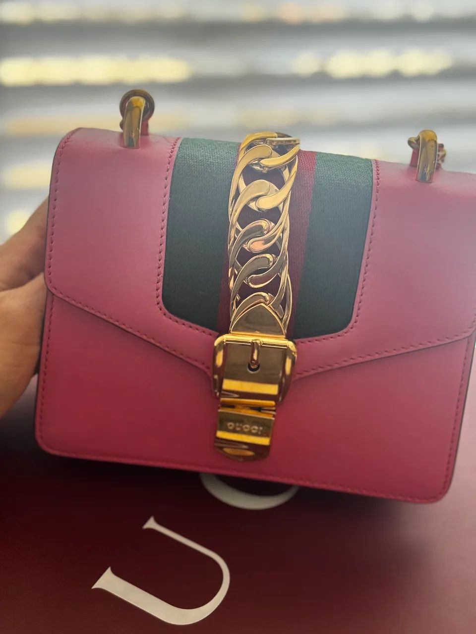 Bolsa Gucci rosa edição limitada