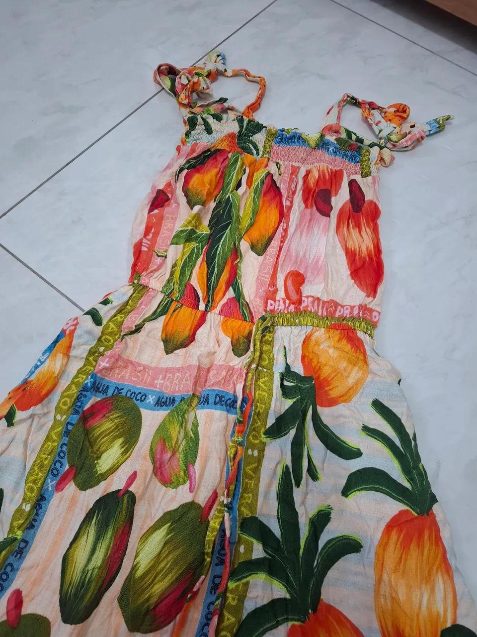 Vestido tropical lindo!