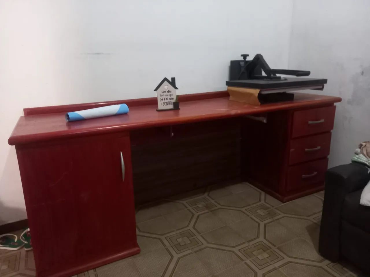 Bancada em madeira 64985889863811124