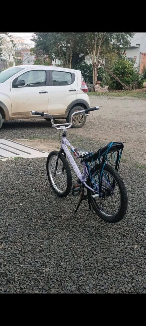 Bicicleta montadinha estilo BH  - Foto 2