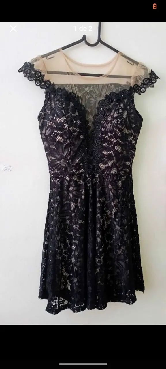 Vestido preto em renda e tule 