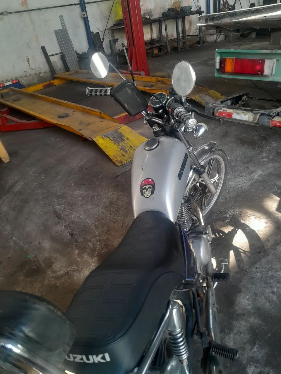 Intruder 125  - Foto 5
