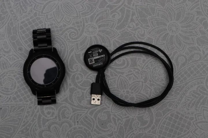 Smartwatch samsung modelo SM-R800