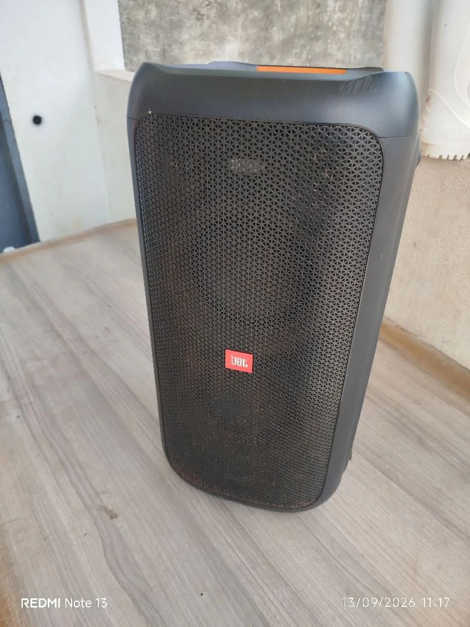 JBL Party box 100 valor 1.400 - Foto 3