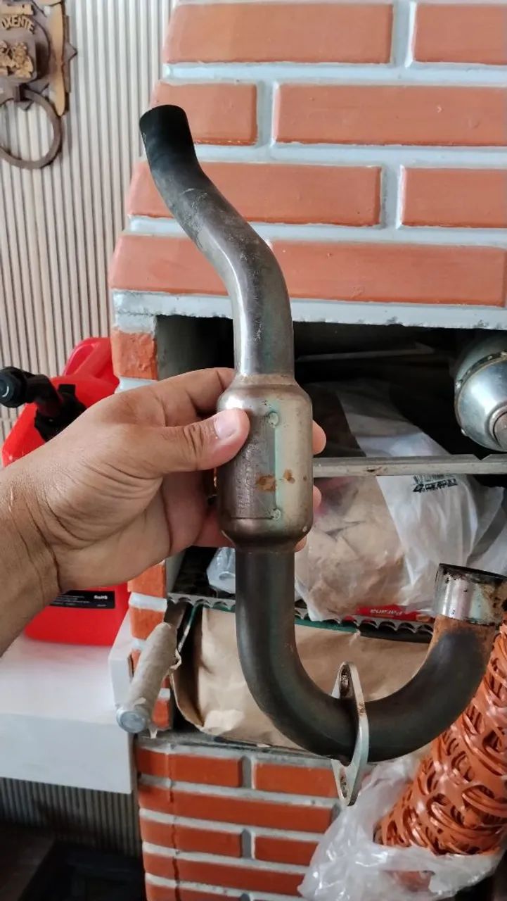 Vendo escapamento de crf 230