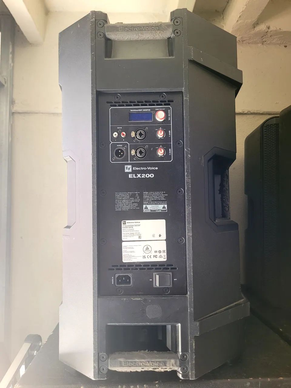 Caixa ativa electrovoice ELX15P
