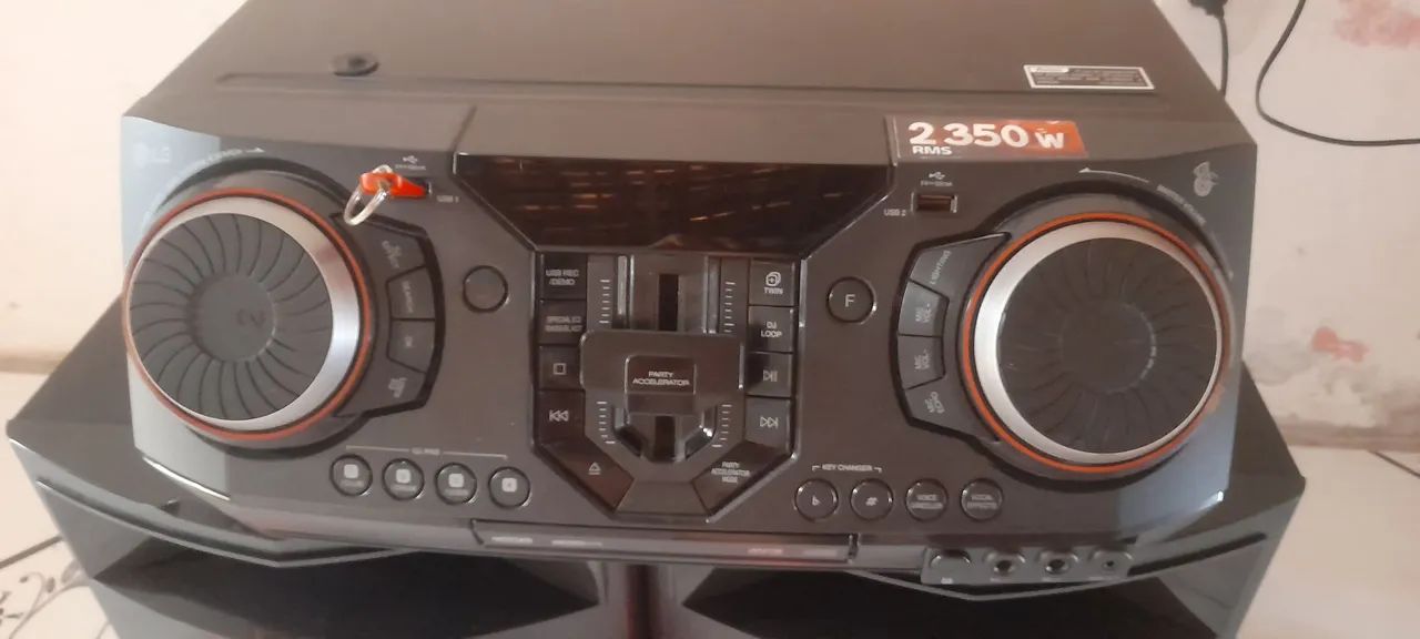 Som LG 2350 w rms de potência  - Foto 2
