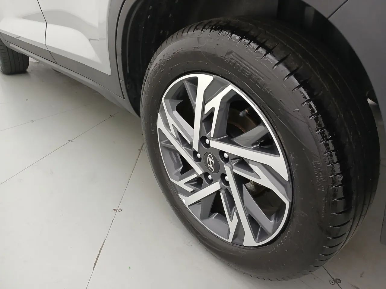 Hyundai Creta Limited 1.0 TB 12V Flex Aut., foto 12 de 18