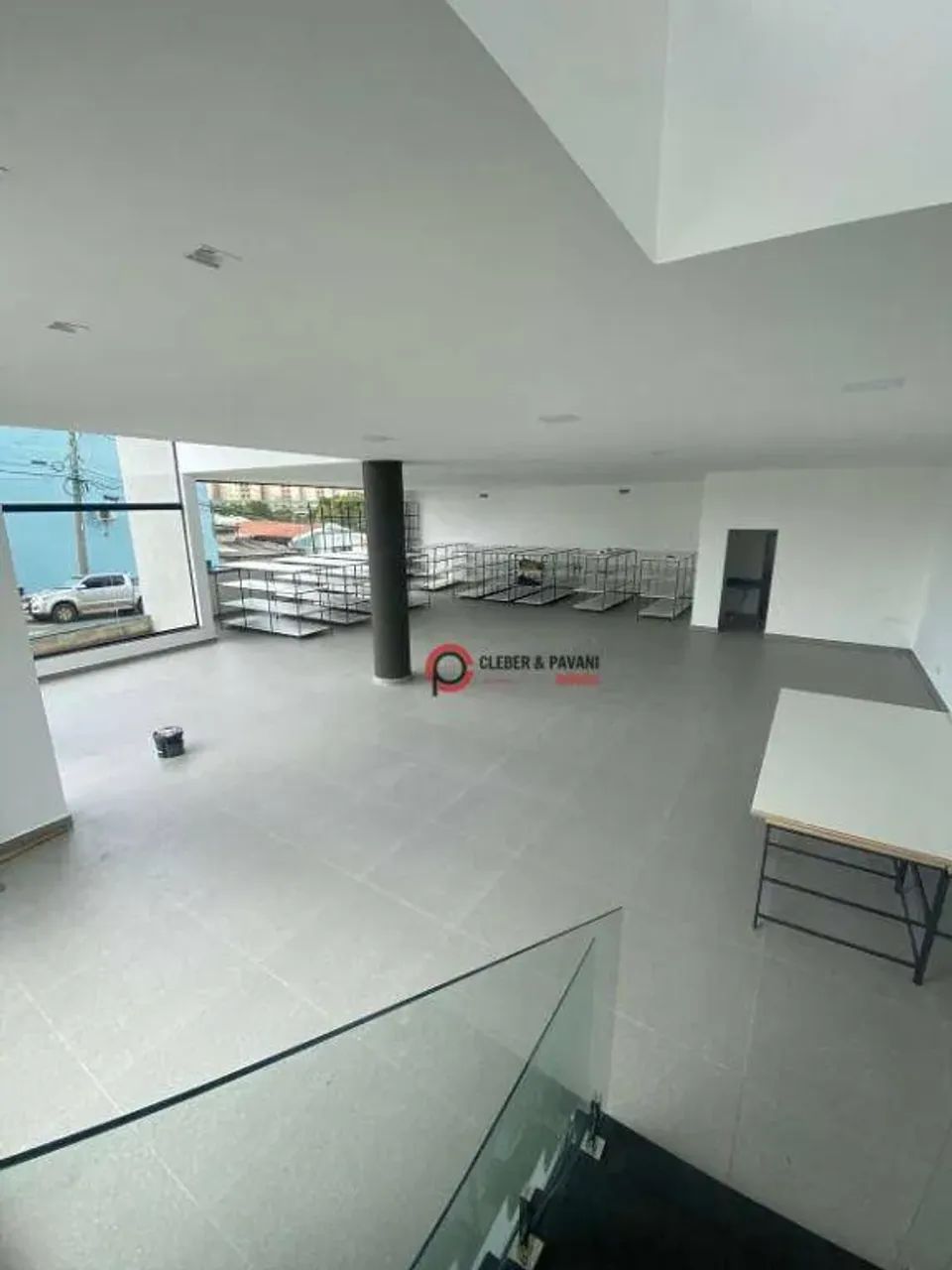 Prédio comercial com 3 pavimentos integrados na Av Giseke Constantino - Foto 5