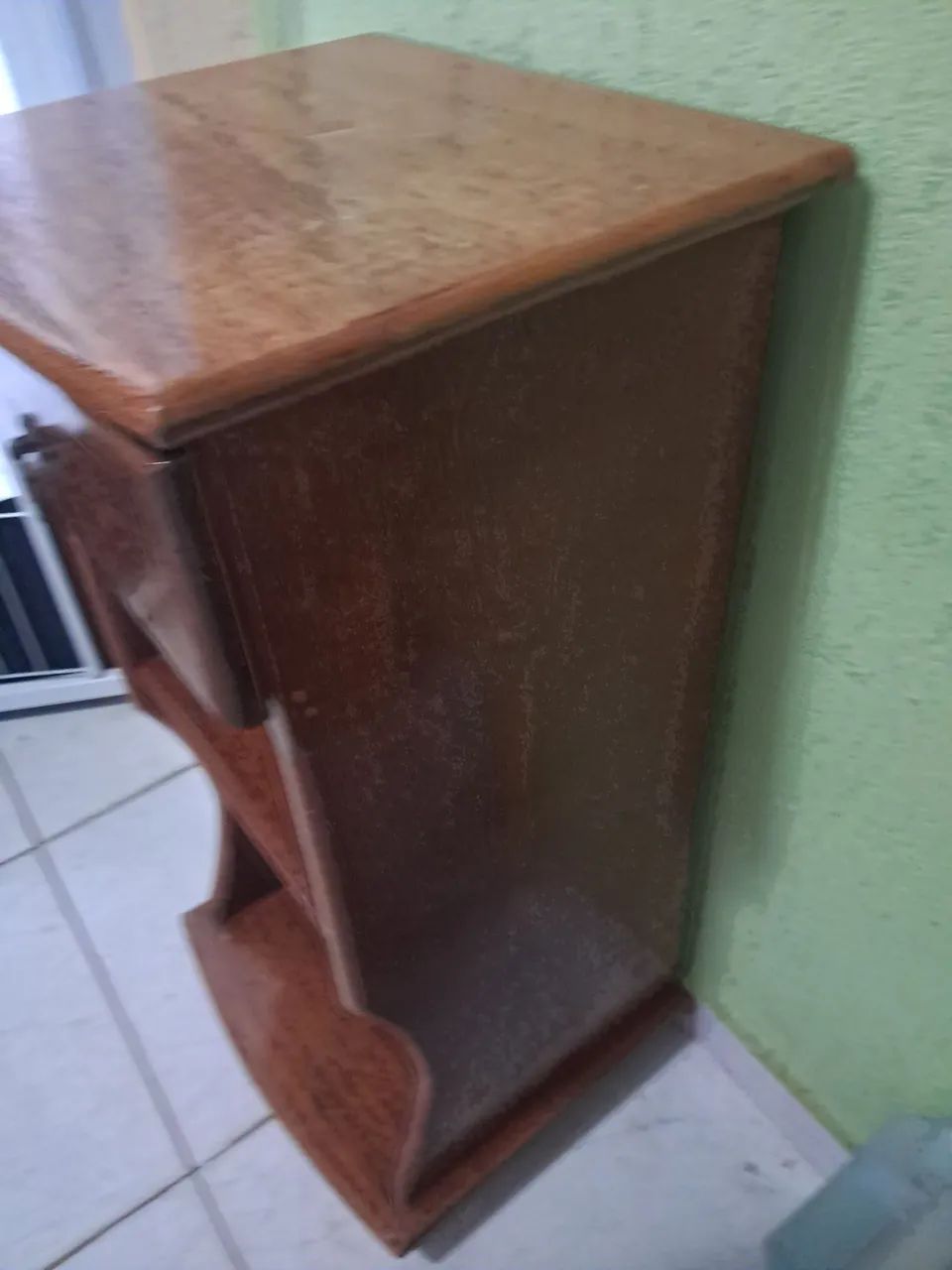 Criado mudo madeira maciça  - Foto 4