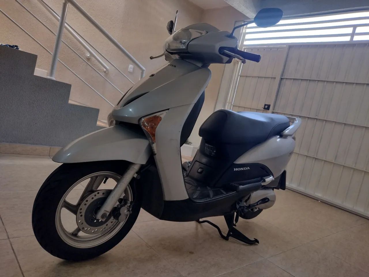 Honda lead  - Foto 3