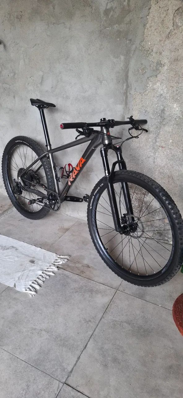 Bicicleta  semi nova