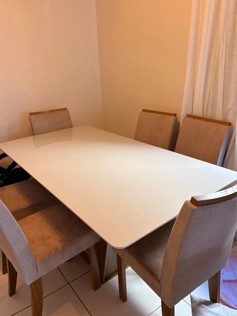 Mesa tampo de vidro com 6 cadeiras - Foto 2