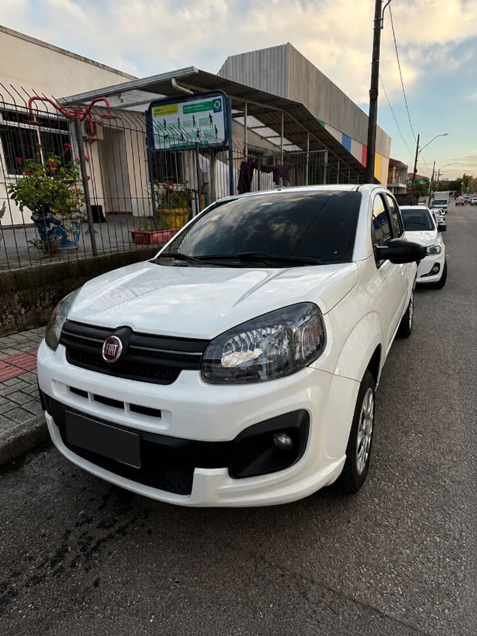 Fiat Uno Drive 1.0 Flex 6V 5P 2020