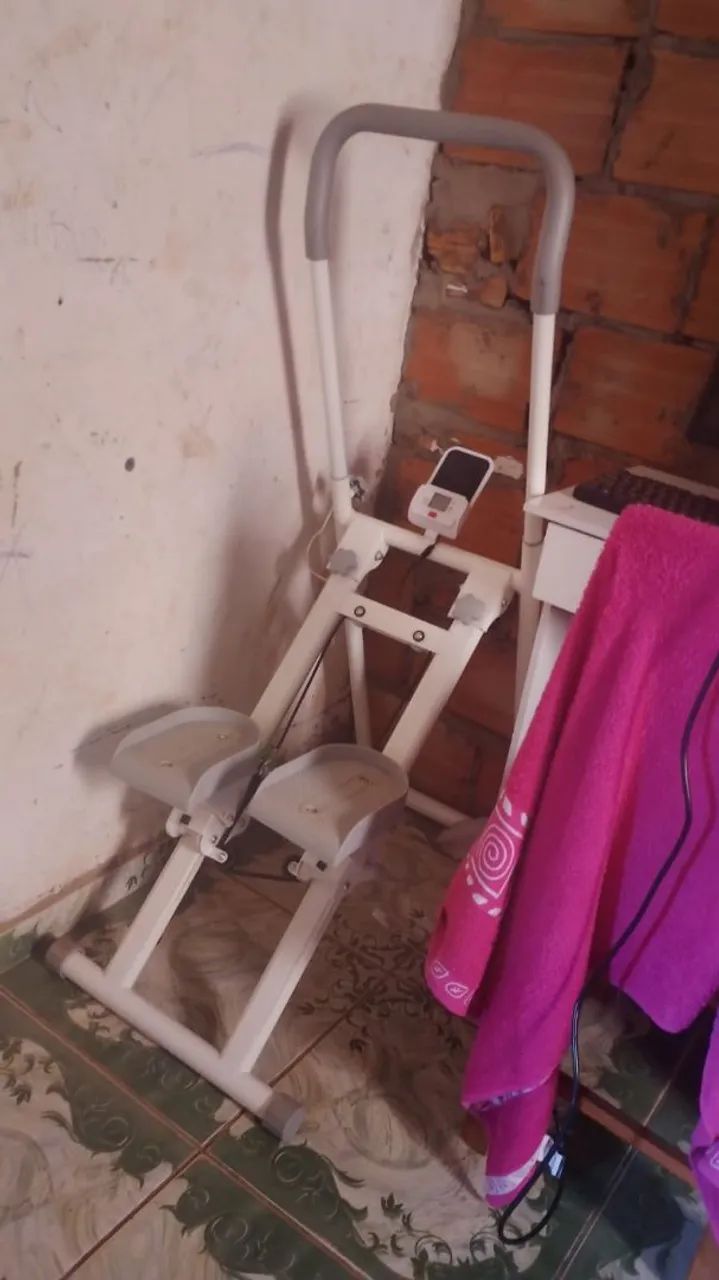 Aparelho de exercício 