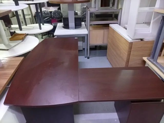Mesa L Modelo Diretor Com gaveteiro  - Foto 2
