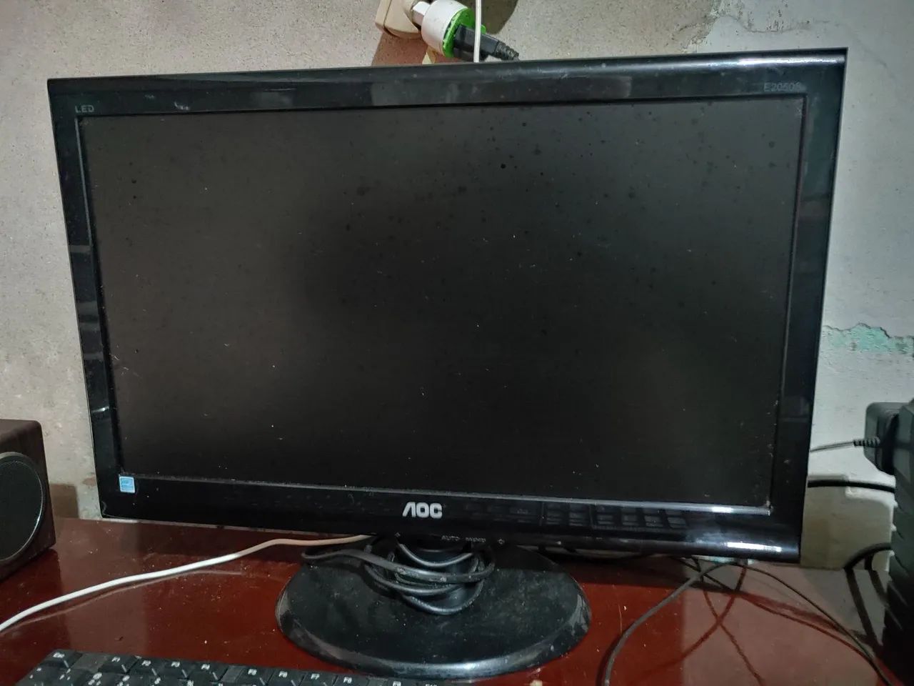 Monitor AOC led 20"