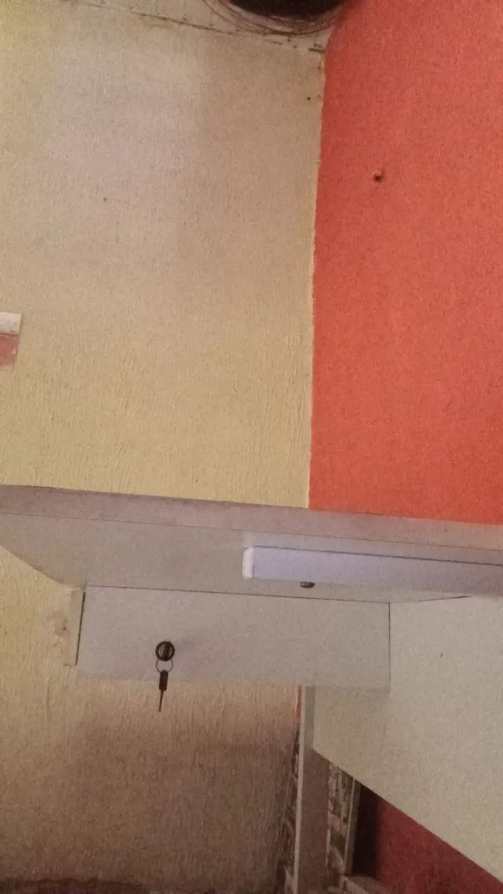 Vende mesa de escritorio. - Foto 4