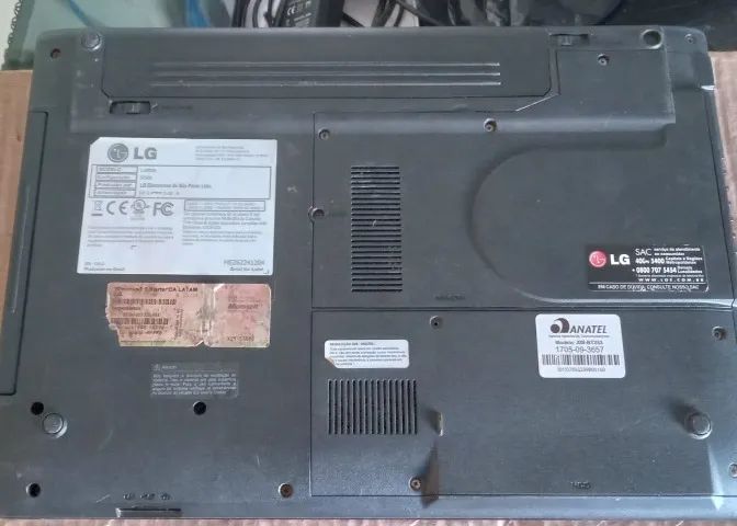 NOT BOOKMODELO LG R 38 NAO LIGA É PRA APROVEITAR A CARCAÇA OU RETIRAR PEÇAS - Foto 2