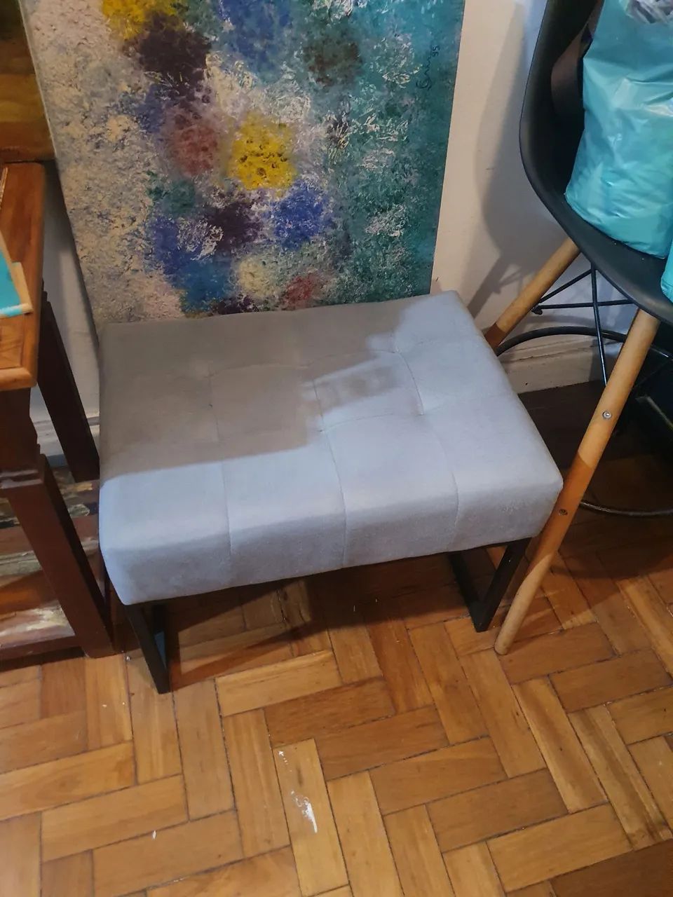 Banqueta estilosa, confortável e charmosa!!