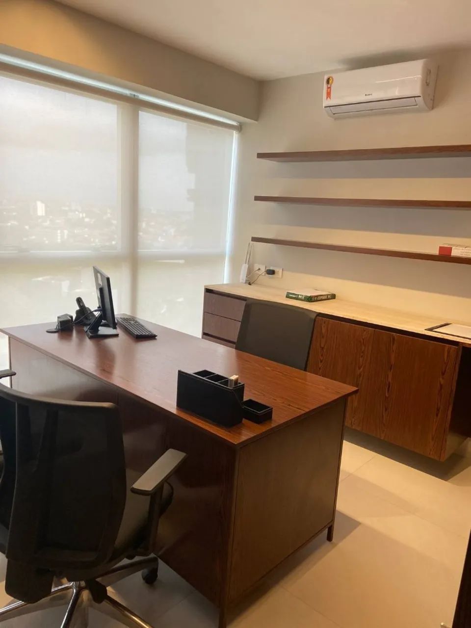 SALA COMERCIAL COM 70m² NO RENASCENÇA - SÃO LUÍS