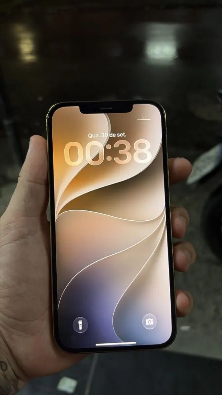 iPhone 12