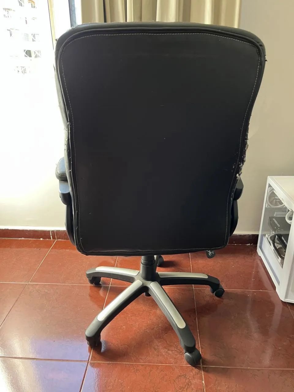 Cadeira de Escritório Executiva - Foto 3