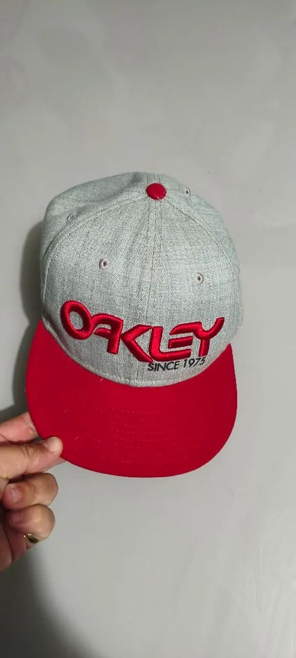 Boné New era Oakley