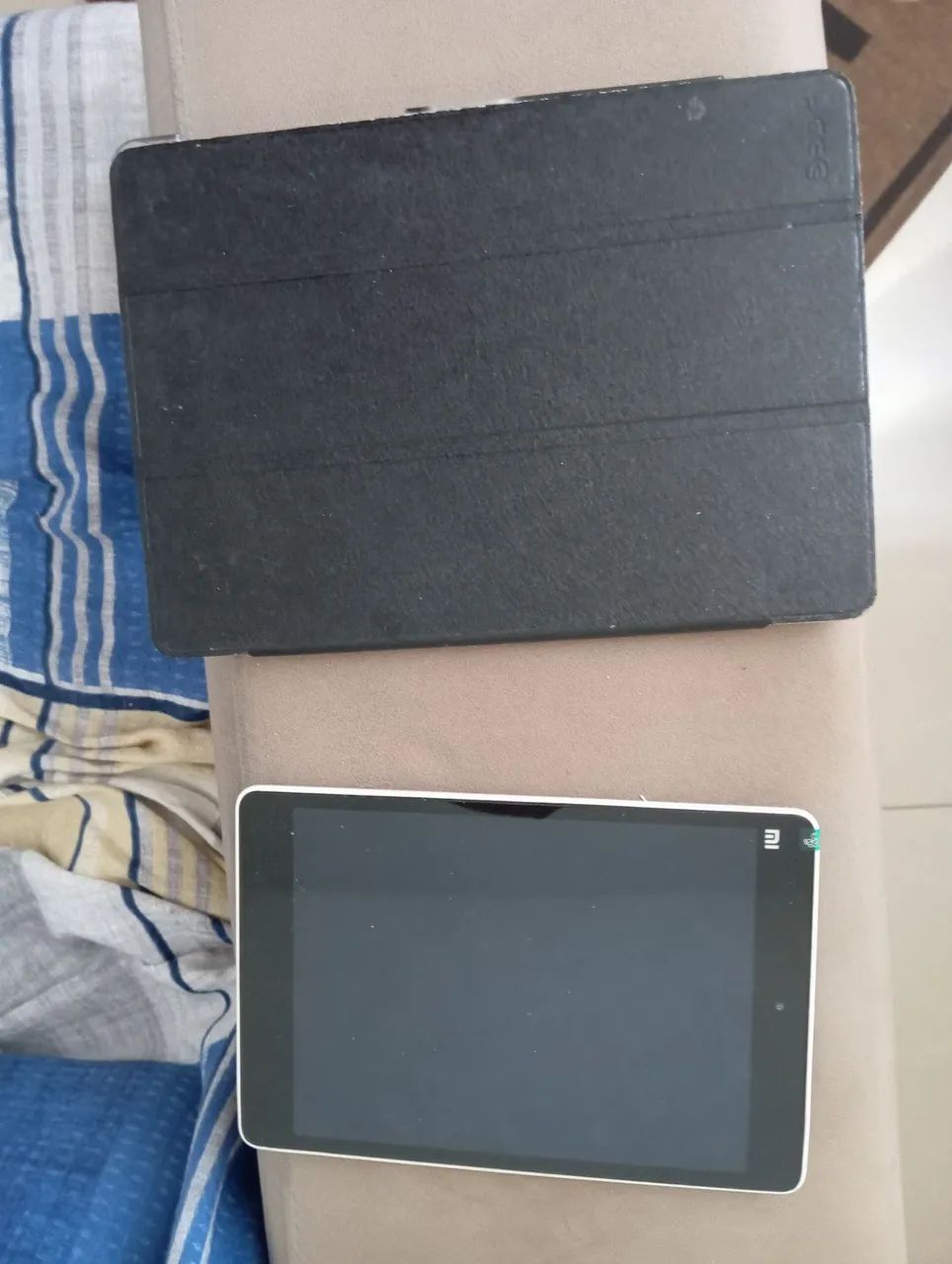 2 tablets funcionando  - Foto 3