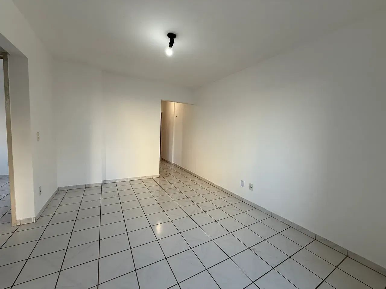 Apto para alugar no Setor Eldorado - Foto 4