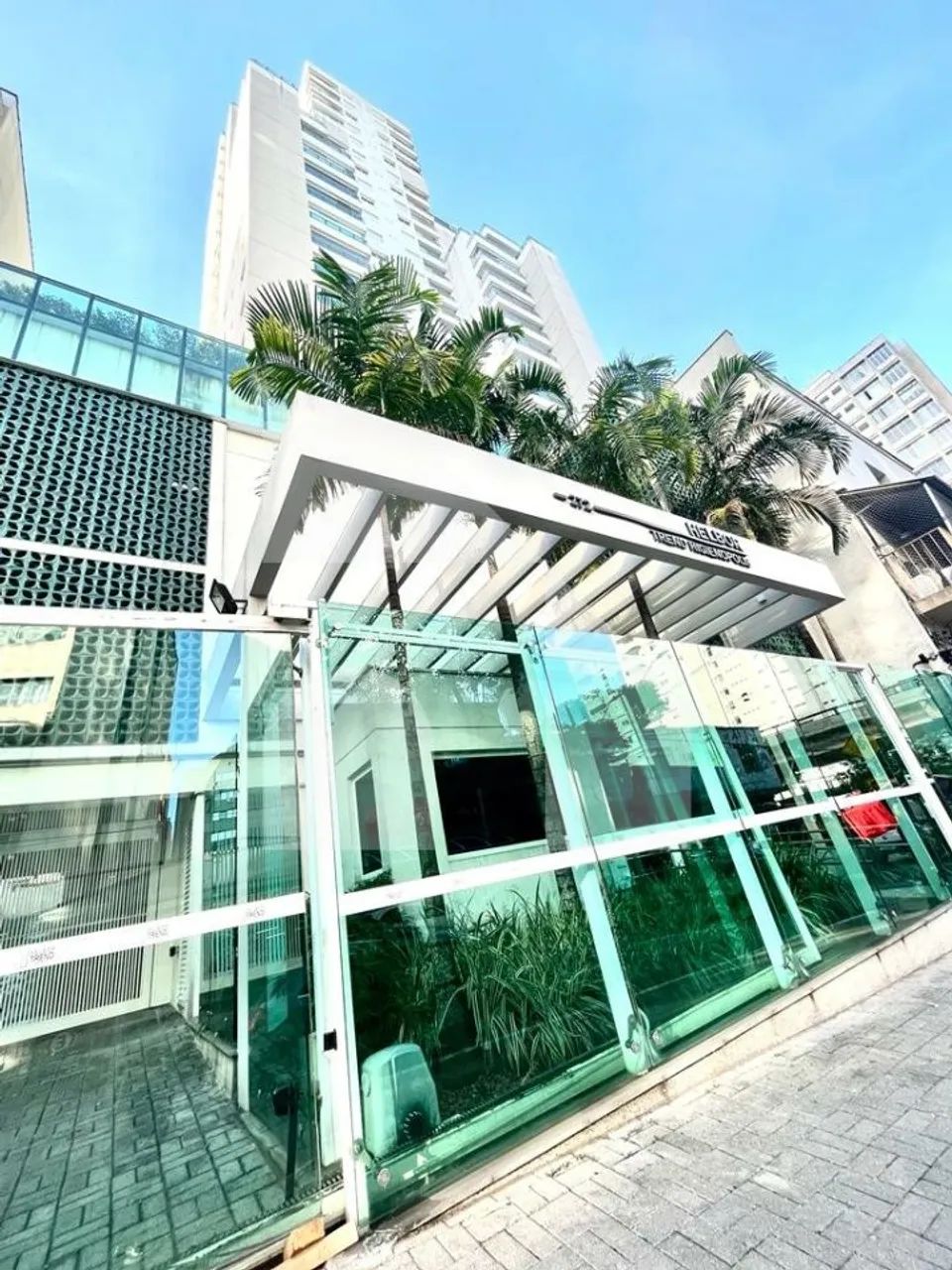 Apartamento com 2 dormitórios com vaga na Santa Cecília