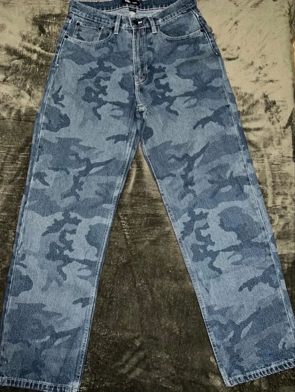 CALÇA VANS CHECK 5 LOOSE CAMO PRINTED DENIM PANT - Foto 4