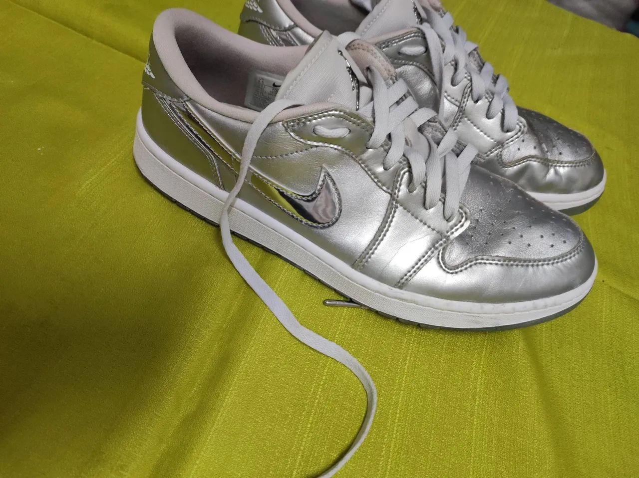 Tênis Nike Air Jordan 1 low  - Foto 4