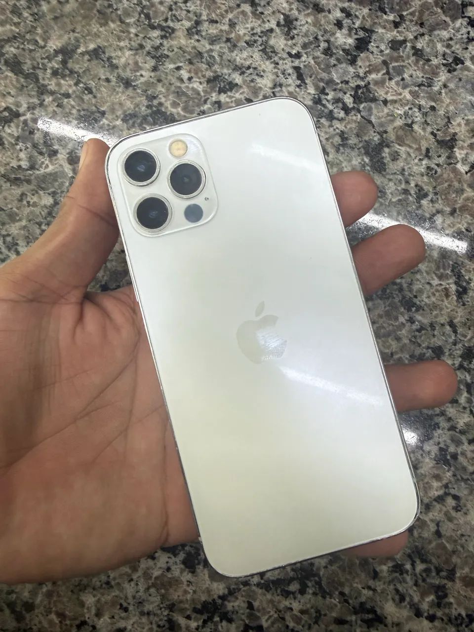 iPhone 12 Pro 128gb - 84% saúde ? - Celulares e Smartphones