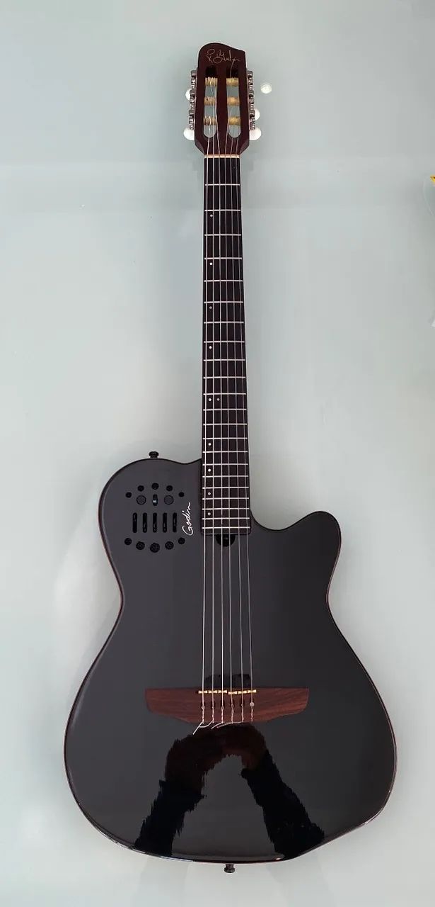 Violao Godin