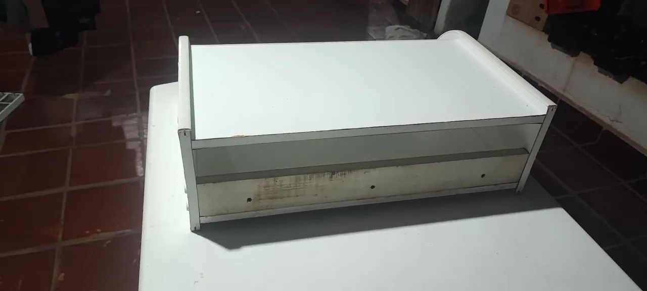 Suporte/Nicho para Micro-ondas em MDF Branco - Ótimo Estado