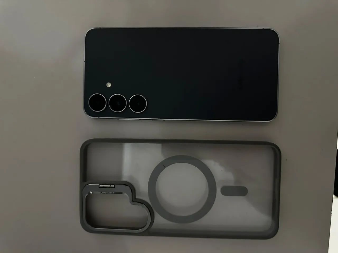Samsung galaxy s25fe 8 RAM 128 gigas