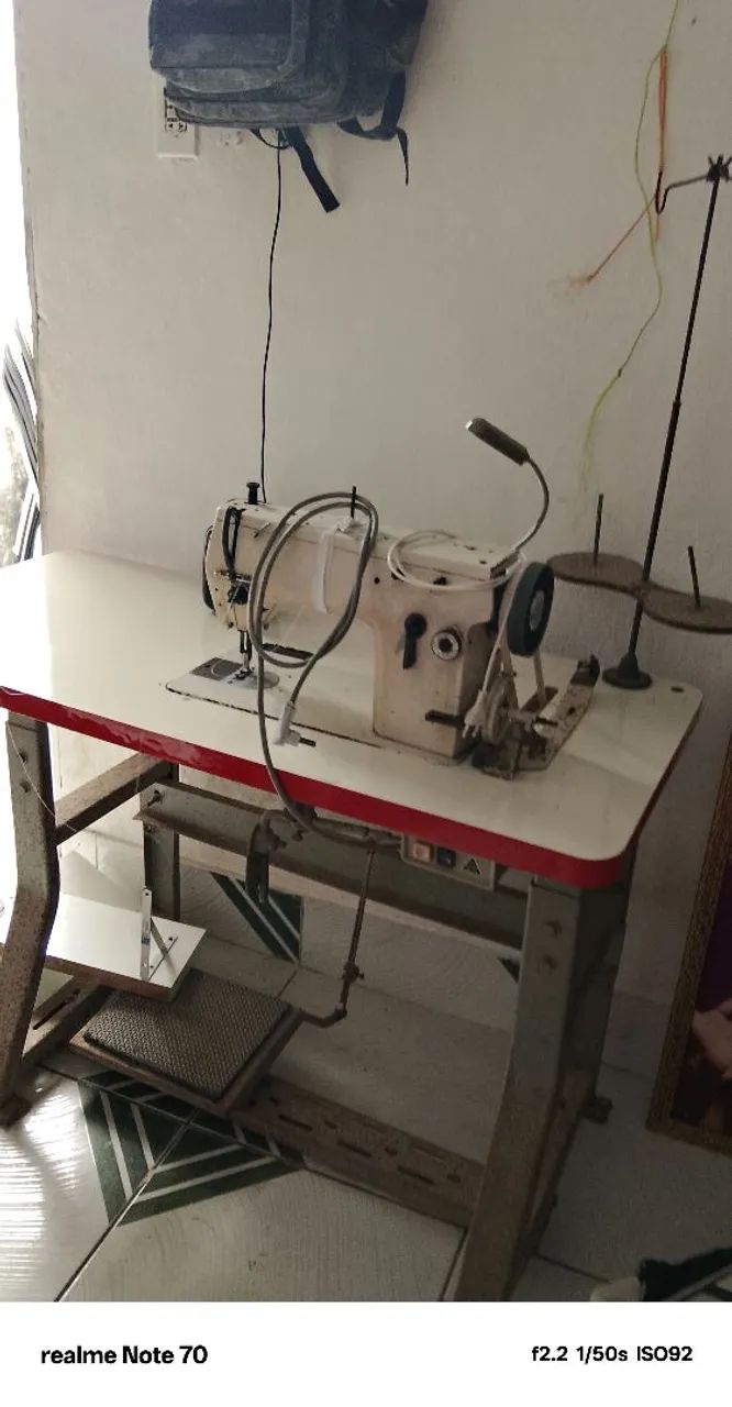 Máquina de costura reta industrial  - Foto 4