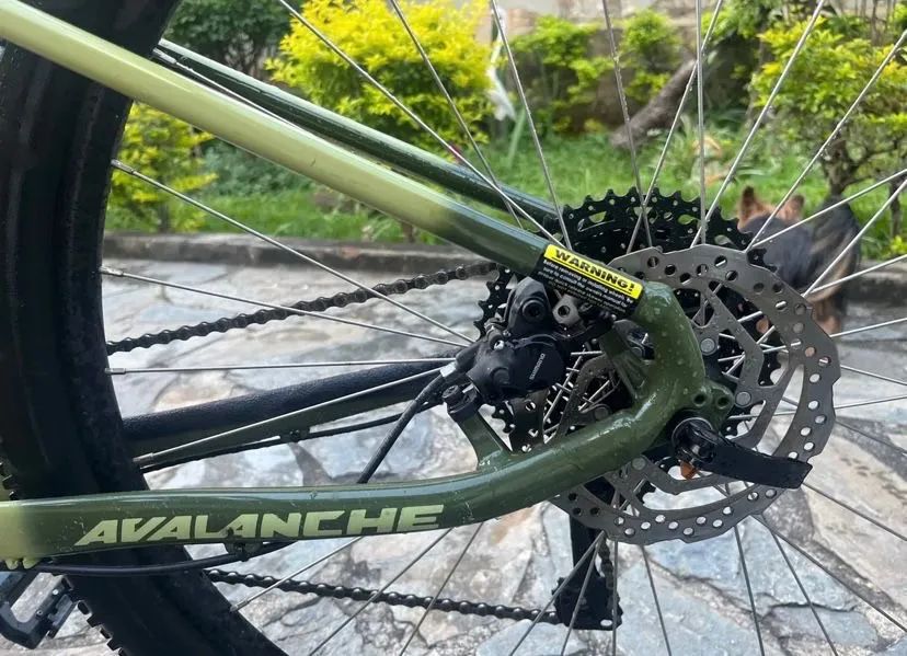 Bicicleta GT Avalanche Aro 29 - Shimano - Freio a Disco - Excelente  - Foto 3