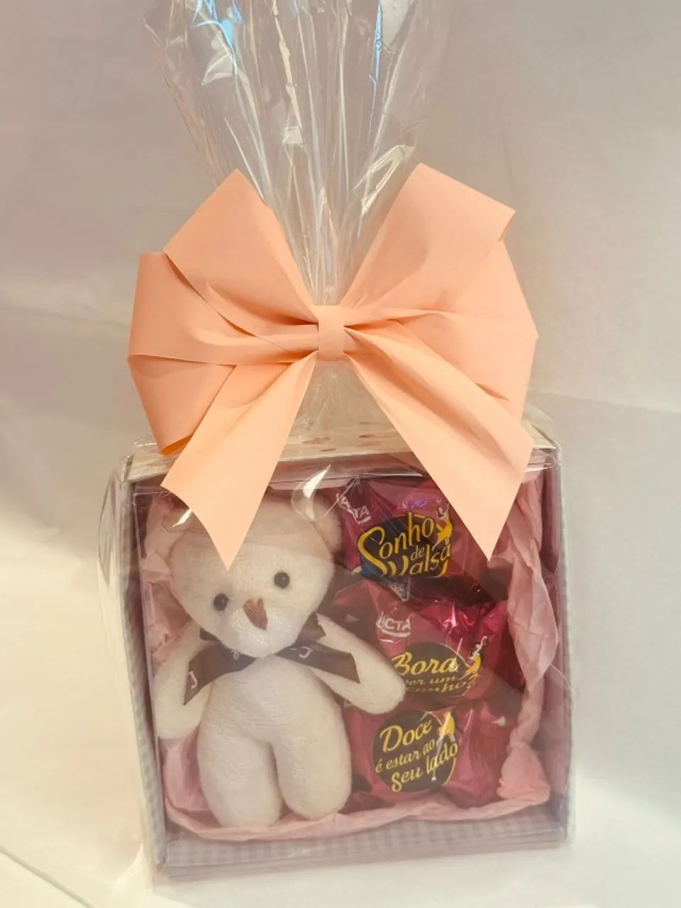 Presente Chaveiro Urso com Bombons