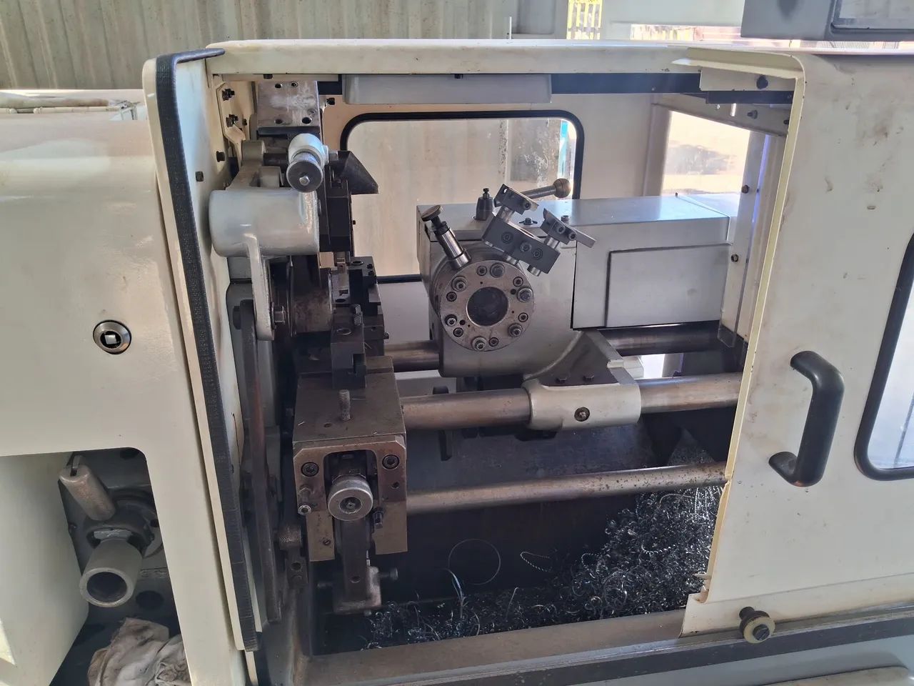 Torno automático  - Foto 3